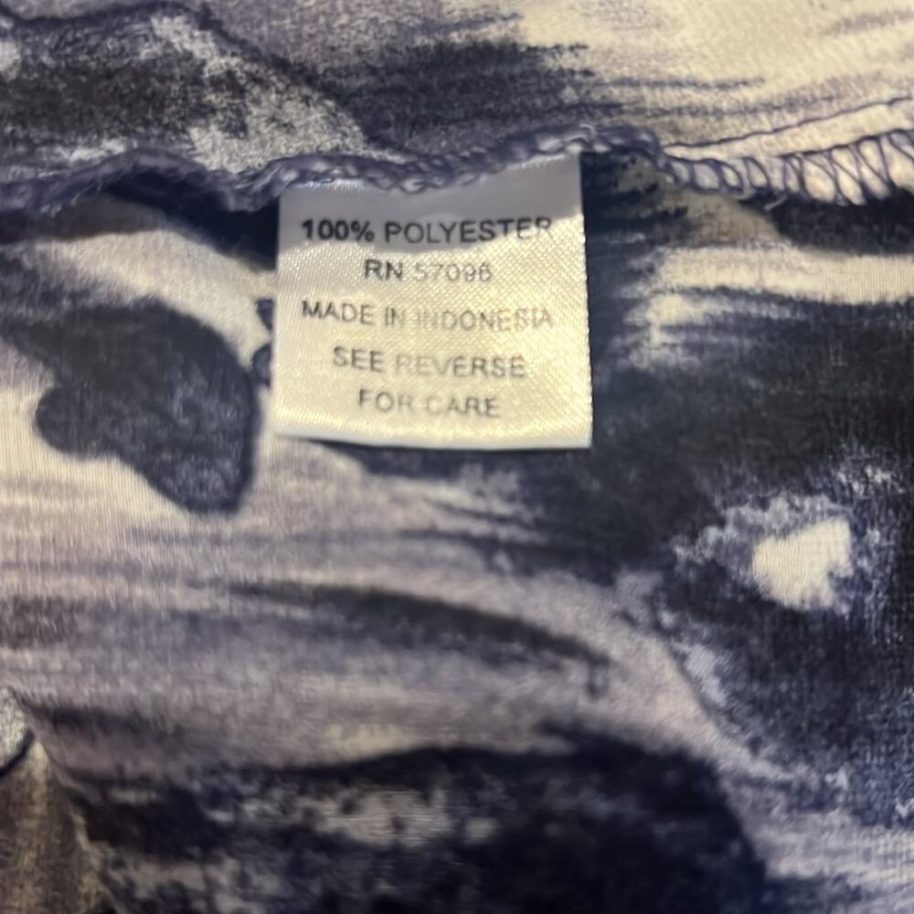 Quintessential Blue Patterned Flowy Blouse Size M… - image 3